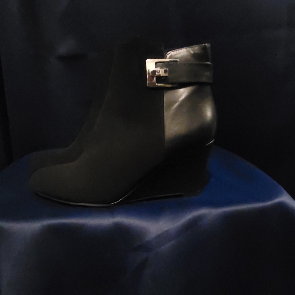 Ankle boots